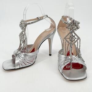 Gucci Crawford Silver Metallic Leather GG Crystal Chain Knot Sandal Heels 38.5